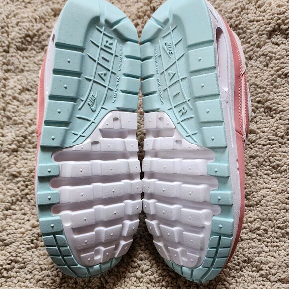 Nike Air Max 1 White Red Star Dust Guava Ice Brand New Sz 7Y - Picture 7 of 8